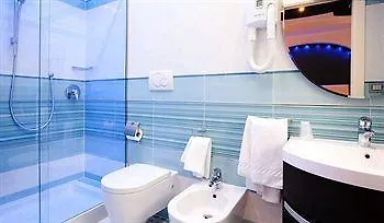 Degli Aranci בית הארחה 4*