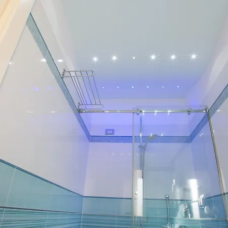 Degli Aranci בית הארחה