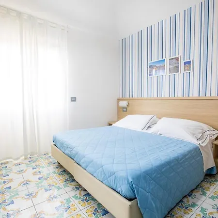 בית הארחה Degli Aranci סורנטו