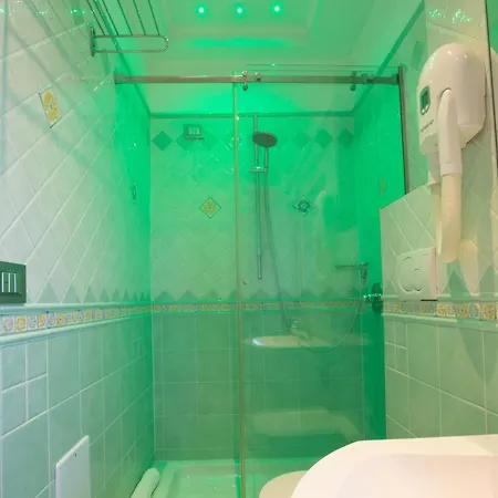 Degli Aranci سورينتو