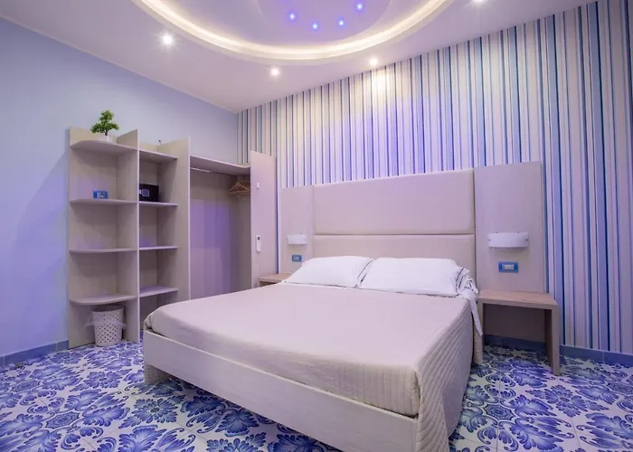 Pensión Degli Aranci 4*