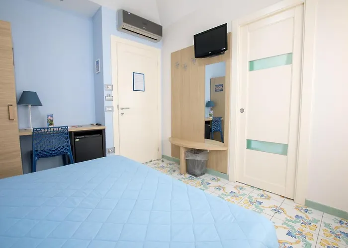 Degli Aranci Pensión 4*